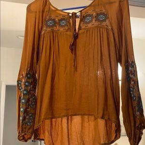 CJLA Blouse size M